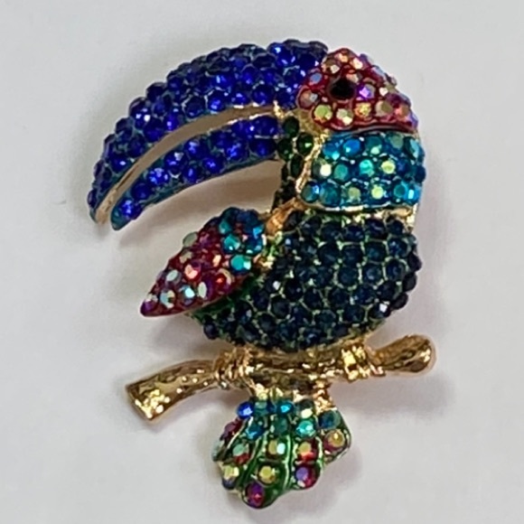 Multi Colored Toucan Bird Brooch with Rhinestones - Picture 2 of 9